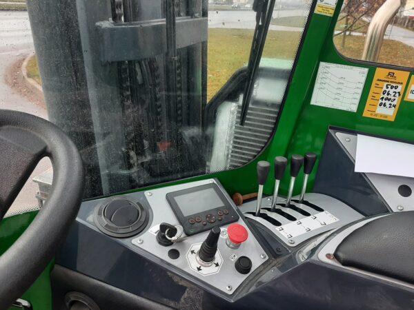 Combilift C4000