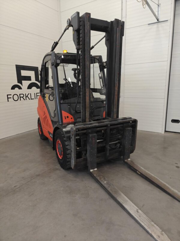 Linde H50T-02