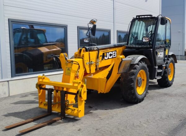 JCB540-140