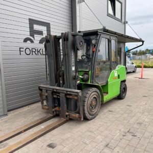 Nissan WG1F4A50
