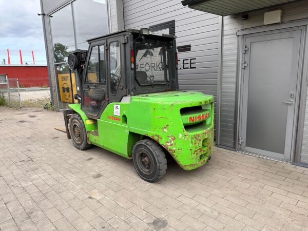 Nissan WG1F4A50