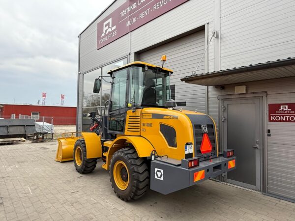 XCMG LW180KE