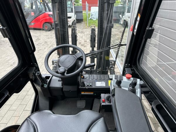 HC XE CPD25-XEY2-SI