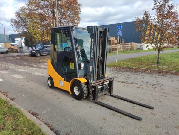Jungheinrich DFG320s