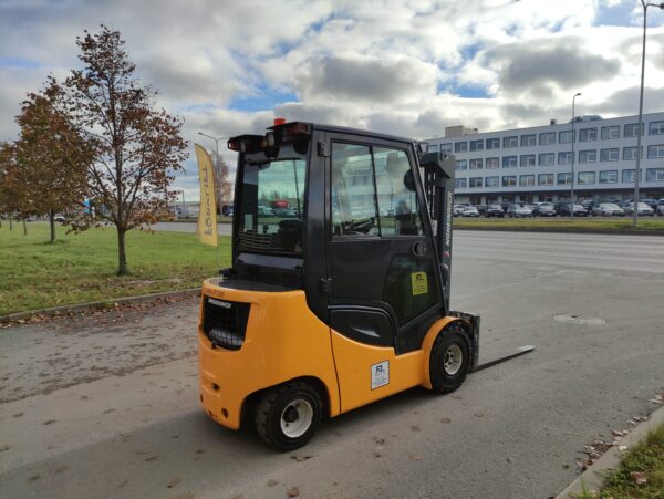 Jungheinrich DFG320s