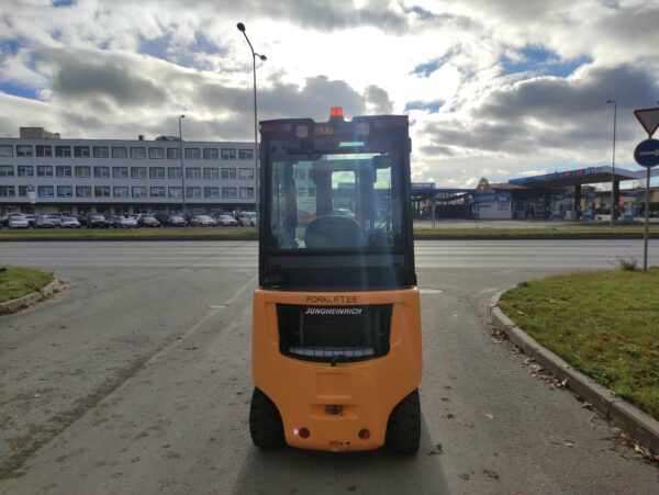 Jungheinrich DFG320s