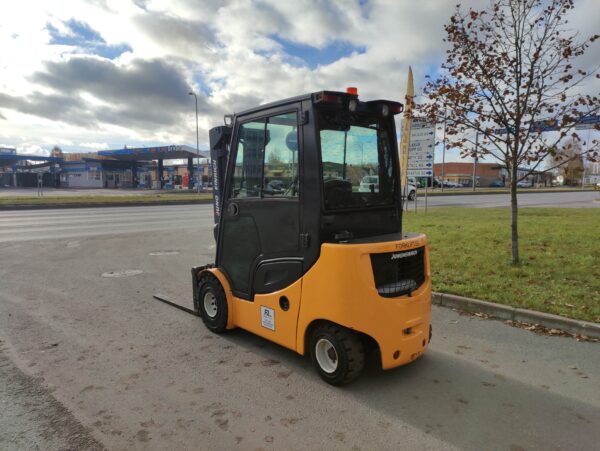 Jungheinrich DFG320s