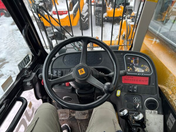 JCB 535-95