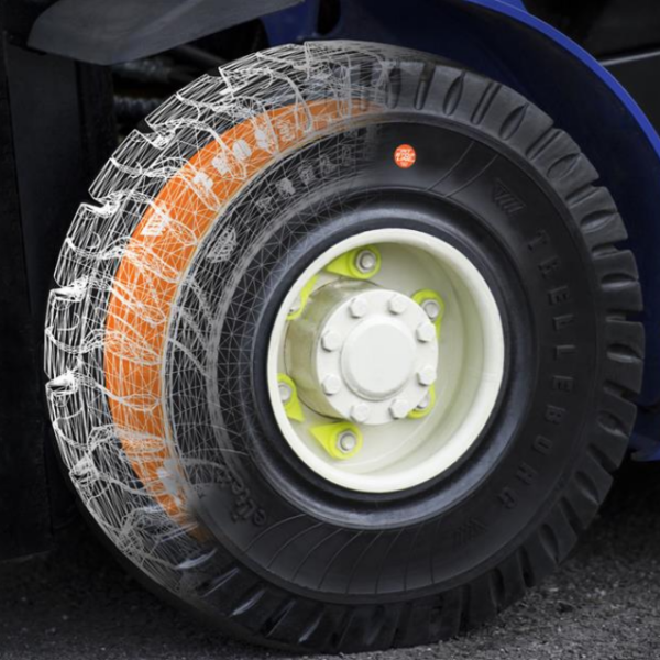 15x4½-8 Trelleborg Elite XP STD