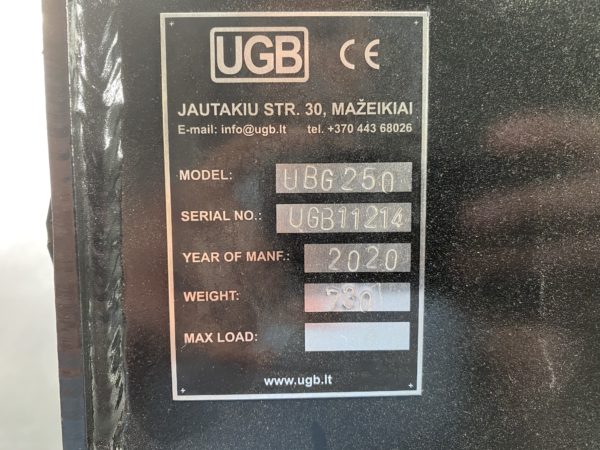 UBG-250 2.5m³ Dieci kinnitusega kopp