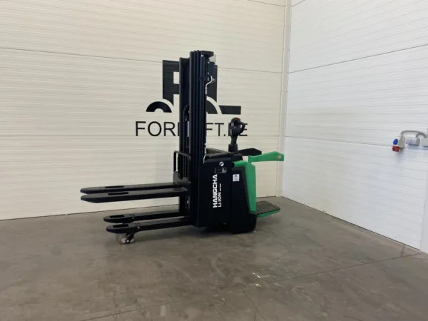 HC CDD16-XT1S-SIL 4700mm Initial lift