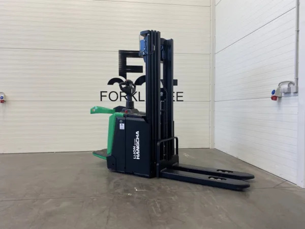HC CDD16-XT1S-SIL 4700mm Initial lift
