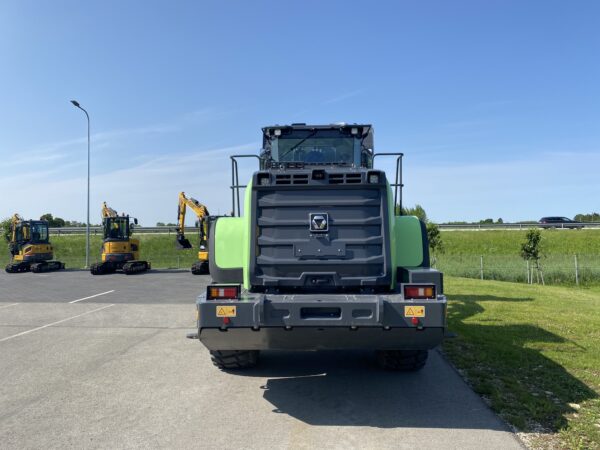 XCMG XC968-EV