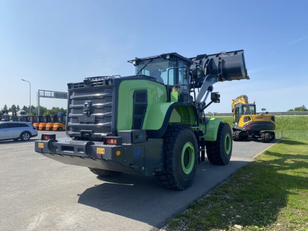 XCMG XC968-EV