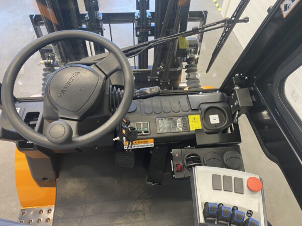 HC XE CPD25-XEY2H-SI