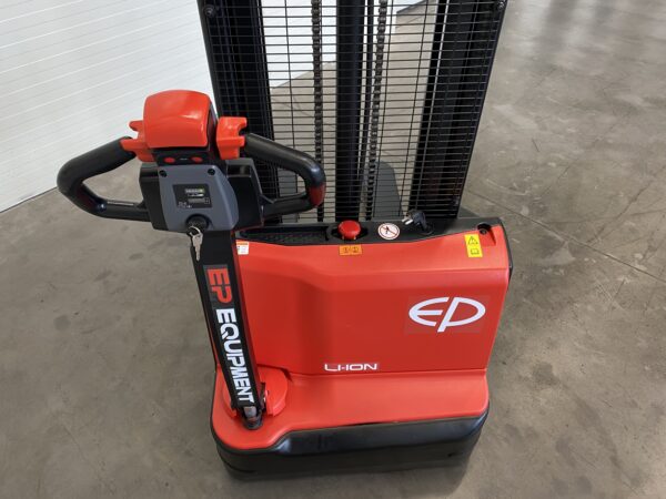 EP DS3 1500kg 2718mm