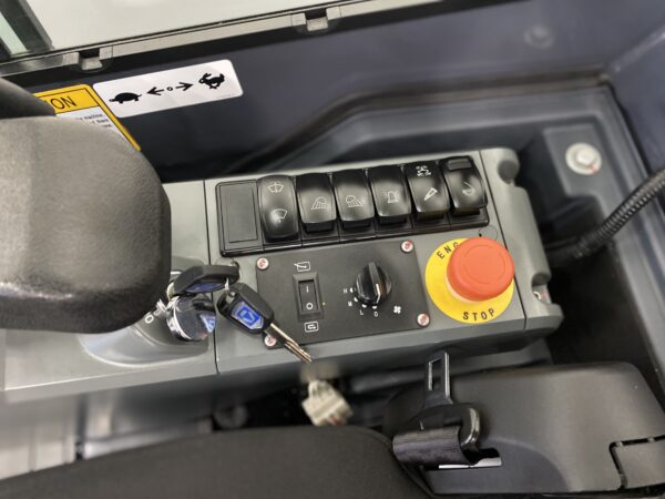 XCMG XE27E