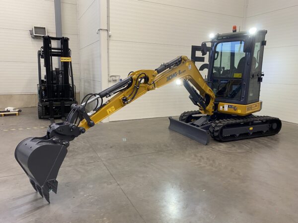 XCMG XE27E