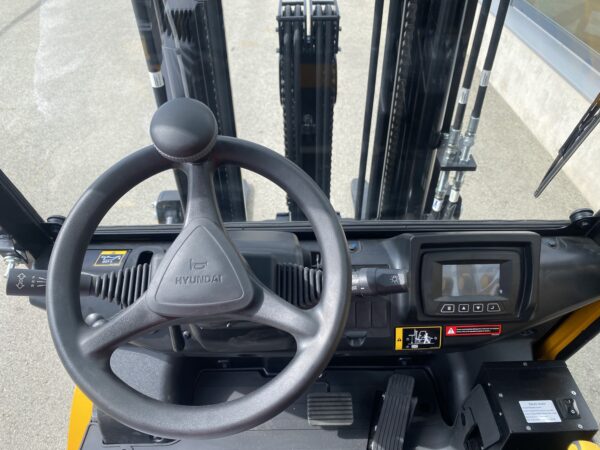 Hyundai 35BE-X