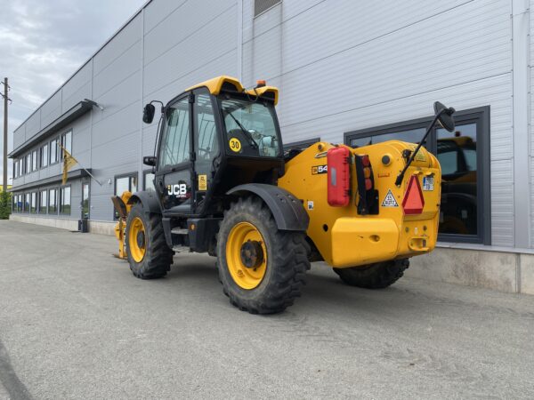JCB 540-140