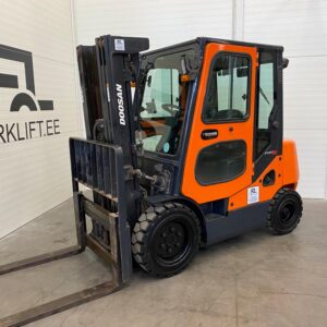 Doosan D30S-5