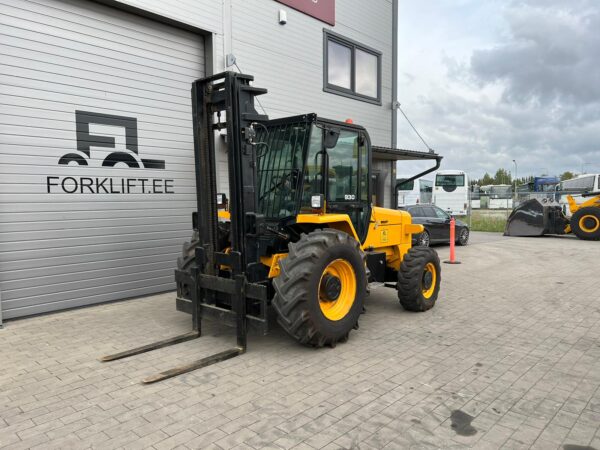 JCB 930-4