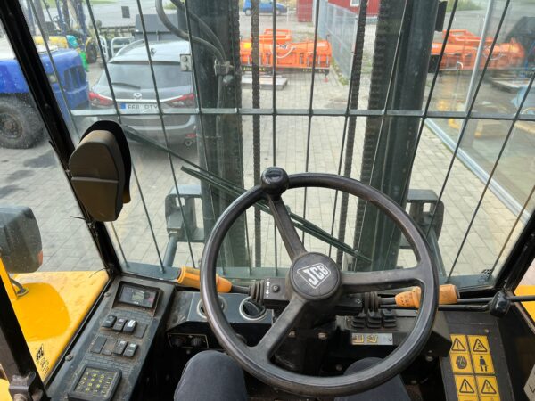 JCB 930-4