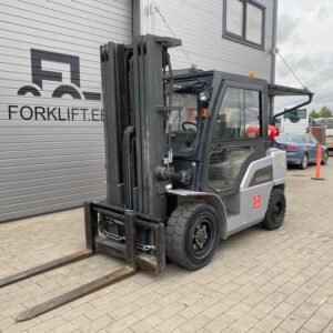 NISSAN J1F4A45LY
