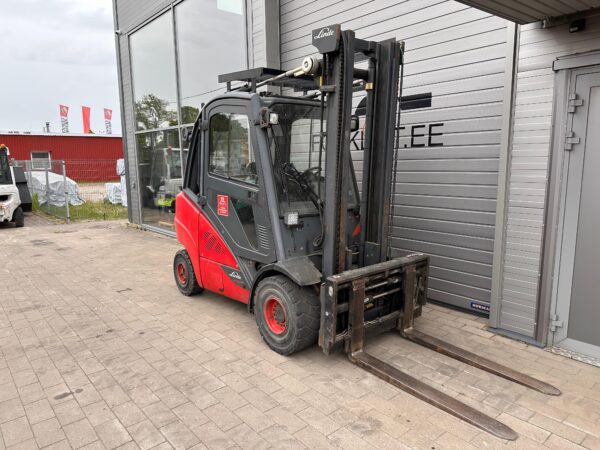 Linde H30D-02