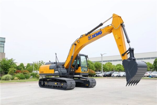 XCMG XE260E