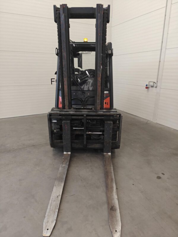 Linde H50T-02