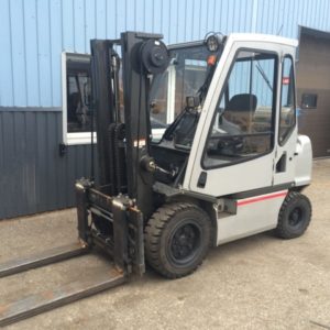 NISSAN YG1D2A32Q