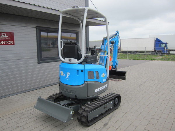 MESSERSI M-16U