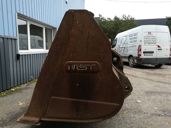 3m³ Volvo kinnitusega kopp