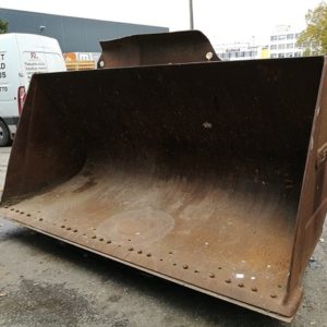 3m³ Volvo kinnitusega kopp