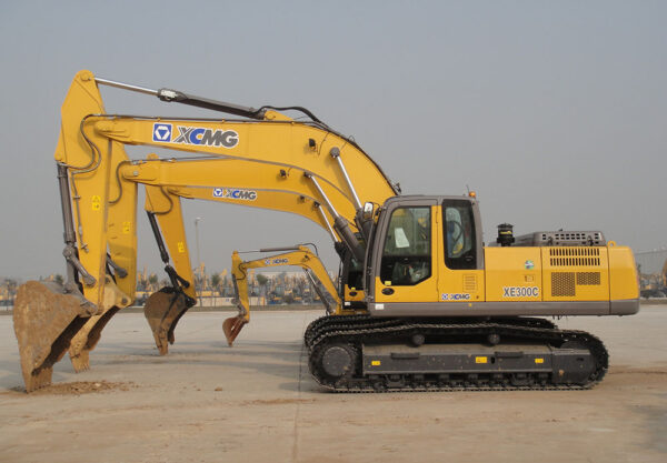 XCMG XE300E